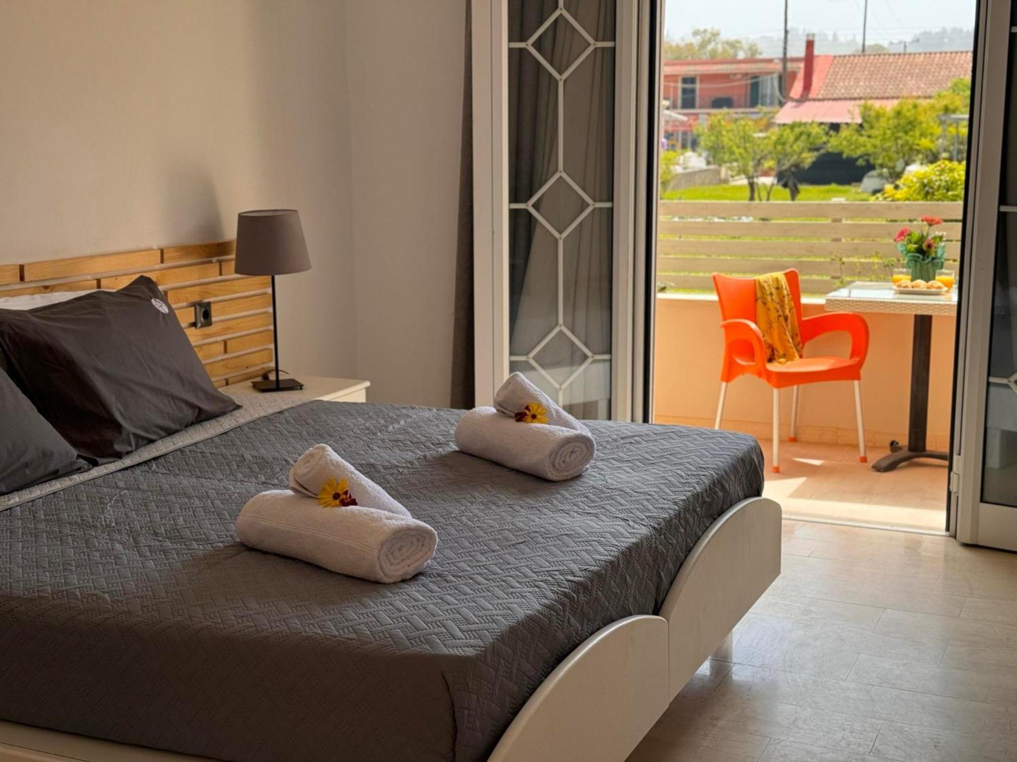 Summerscape Studios And Apartments Сидарион Экстерьер фото