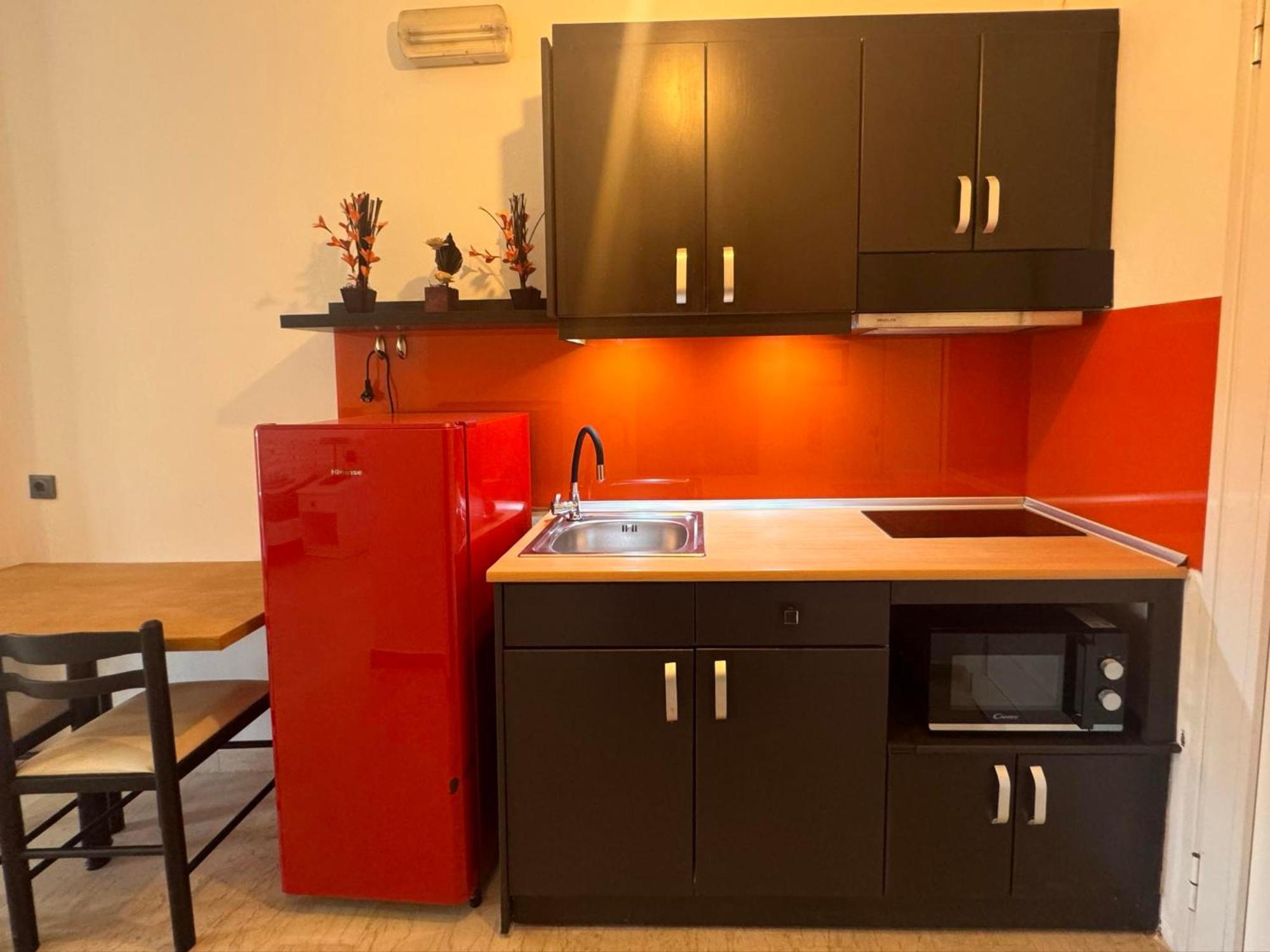 Summerscape Studios And Apartments Сидарион Экстерьер фото